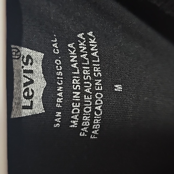 Levi's T-Shirt - Size M - Black - Picture 3 of 3